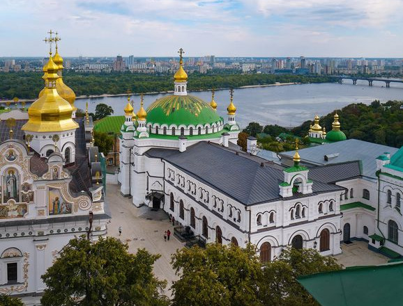 Білоруська православна церква запропонувала "виселеним" ченцям із Лаври переїжджати до них