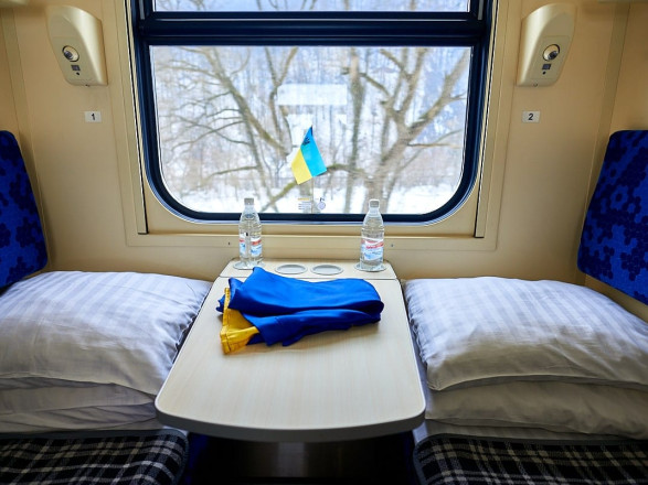 "Укрзалізниця" попередила про затримку прибуття низки поїздів до Києва