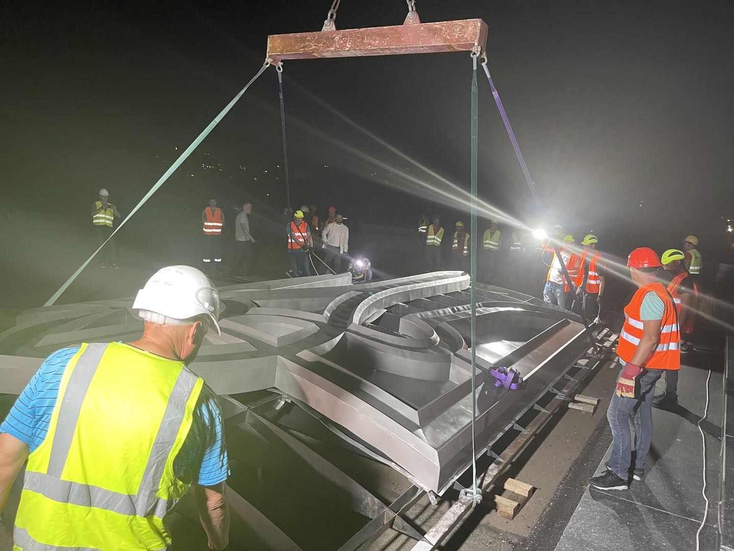 Фото: Національний музей історії України у Другій світовій війні Сьогодні у Києві розпочнуть монтаж тризуба на