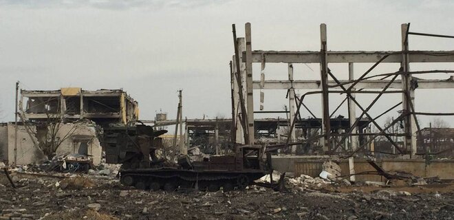 Прокуратура: Спецпризначенці РФ у 2015 році спалили склад у Сватовому, скорегувавши дрони супутником - Фото