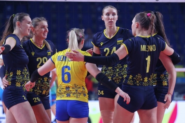 Кваліфікації на Олімпіаду: жіноча збірна України з волейболу стартувала з двох поразок