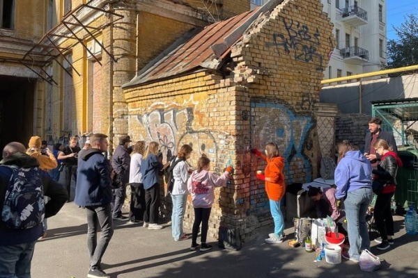 Акція біля будинку Сікорського: активісти вимагають повернути історичну будівлю громаді 