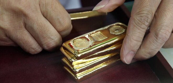 Торгівля російським золотом переключилася на Гонконг: Дубай почав враховувати санкції - Фото