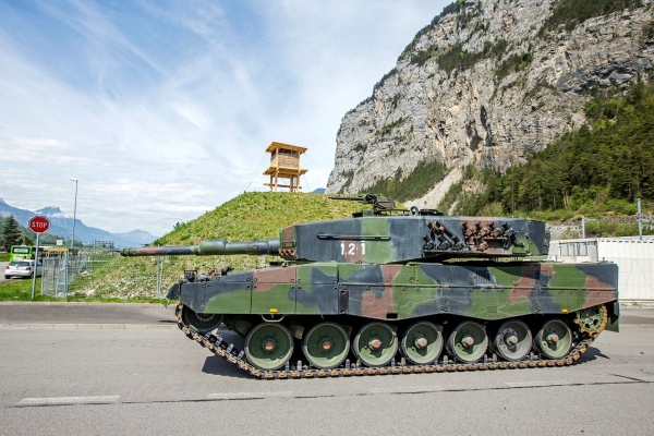 Leopard 2A4 швейцарія