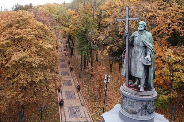 На Київщині за день зафіксовано одразу два температурні рекорди