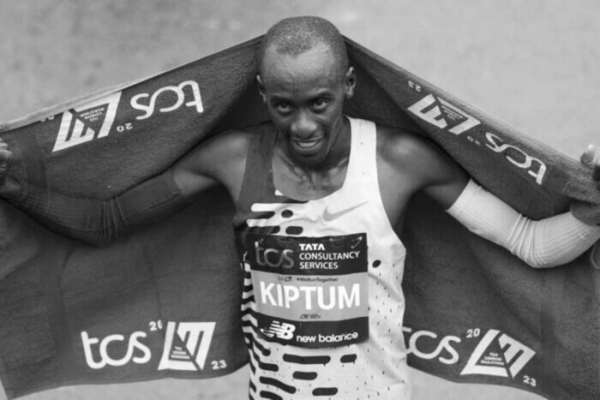 У Кенії трагічно загинув найшвидший марафонець планети