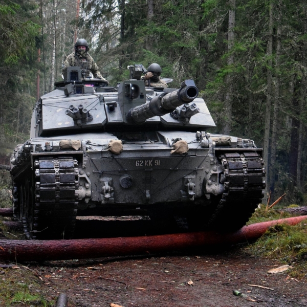 Challenger 2
