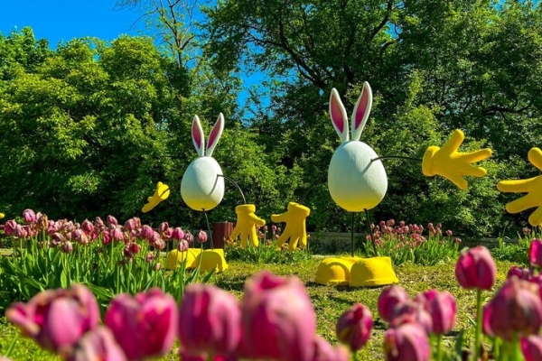 Кролі та пасхальні яйця: на Співочому полі відзначатимуть Великдень 