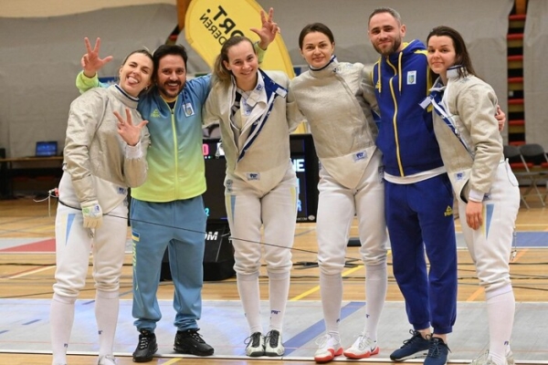 Українські шаблістки виграли етап Кубка світу з фехтування