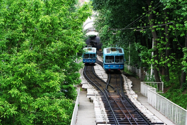 У Києві зупинено рух фунікулера через відсутність напруги