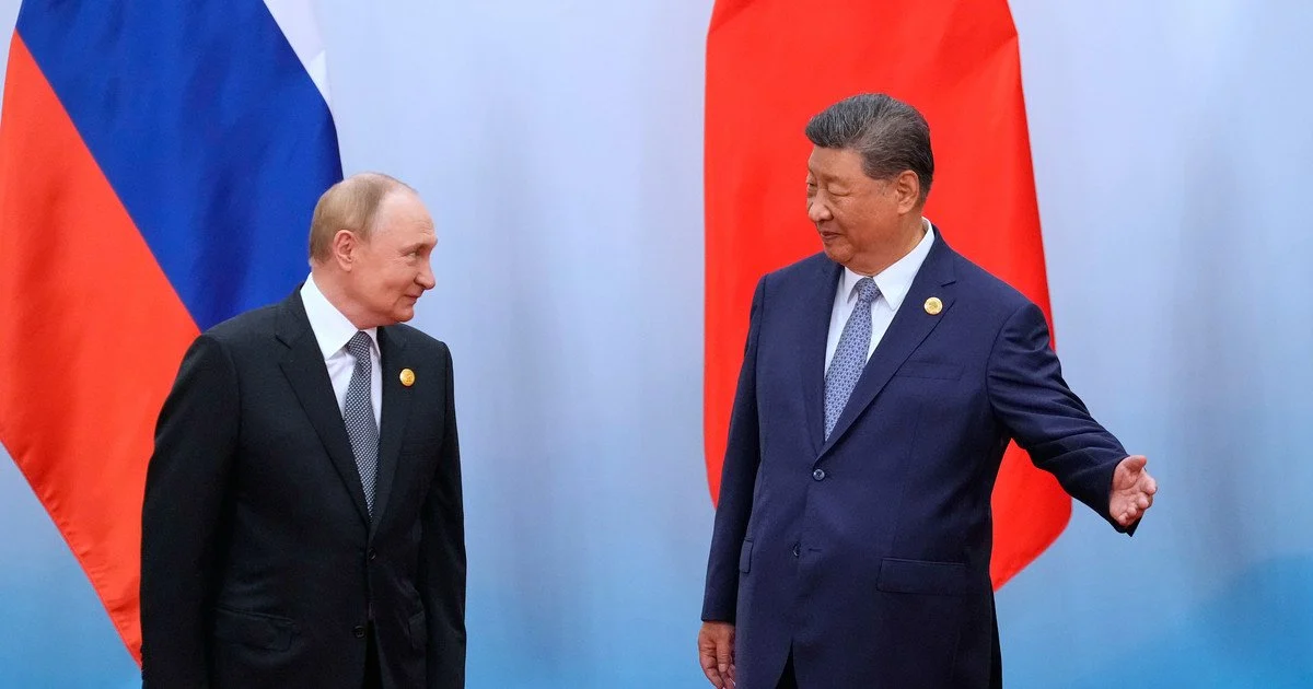Путін та Сі Цзіньпін Путін та Сі Цзіньпін