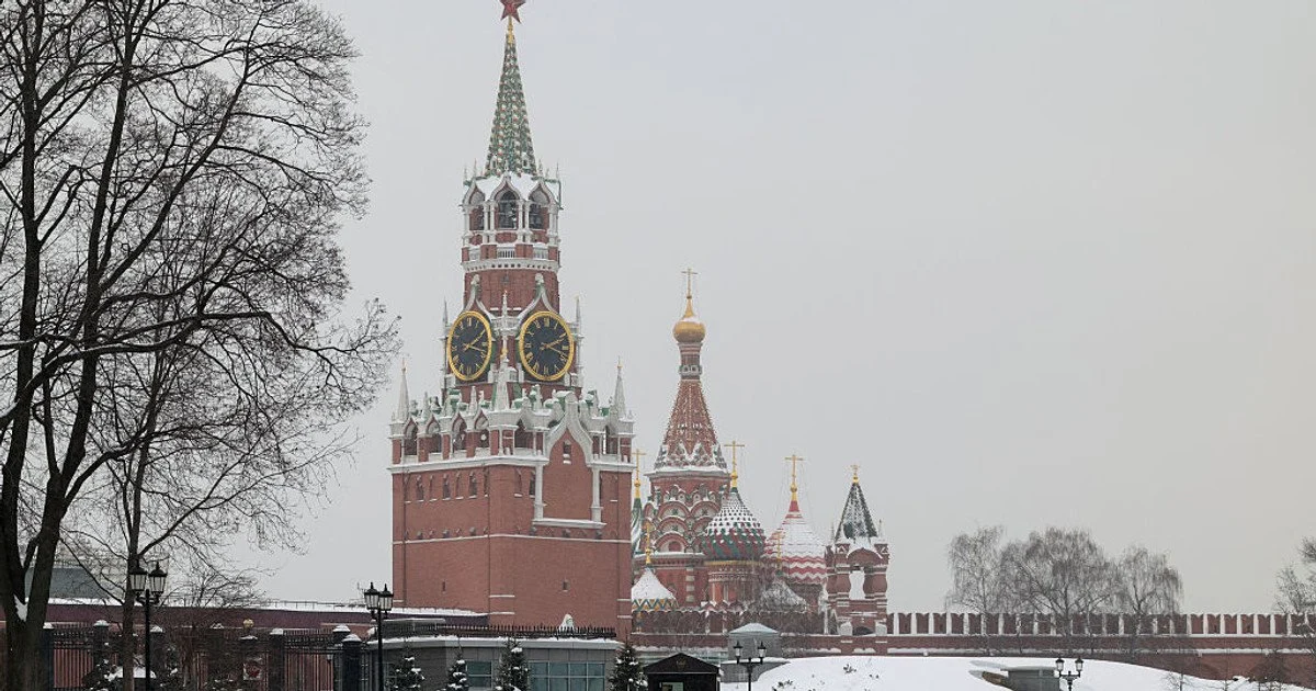 Головний дипломат Макрона провів переговори в Москві — Reuters Головний дипломат Макрона провів переговори в Москві — Reuters