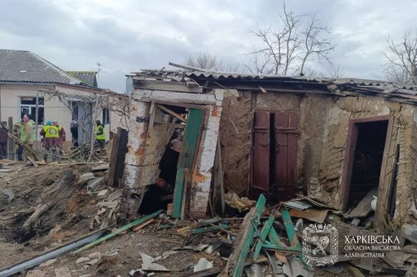 Удари були по Холодногірському та Новобаварському районах. / © Олег Синєгубов