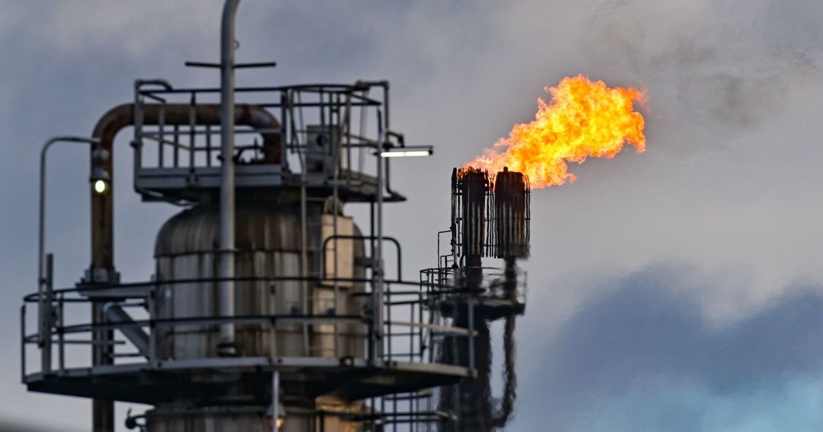 Ціни на нафту злетять: експерти Reuters попередили про важливі зміни на тлі кризи в Ірані Ціни на нафту злетять: експерти Reuters попередили про важливі зміни на тлі кризи в Ірані