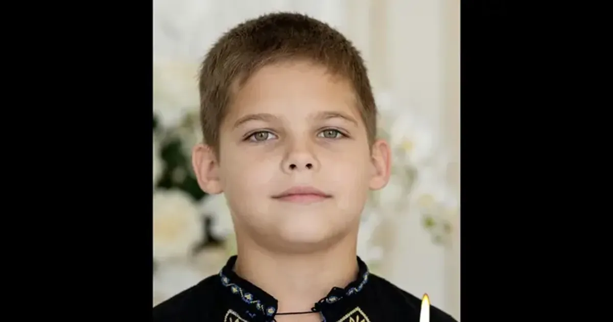 Історія 8-річного Богдана, чиє життя обірвалося на дитячому майданчику Історія 8-річного Богдана, чиє життя обірвалося на дитячому майданчику
