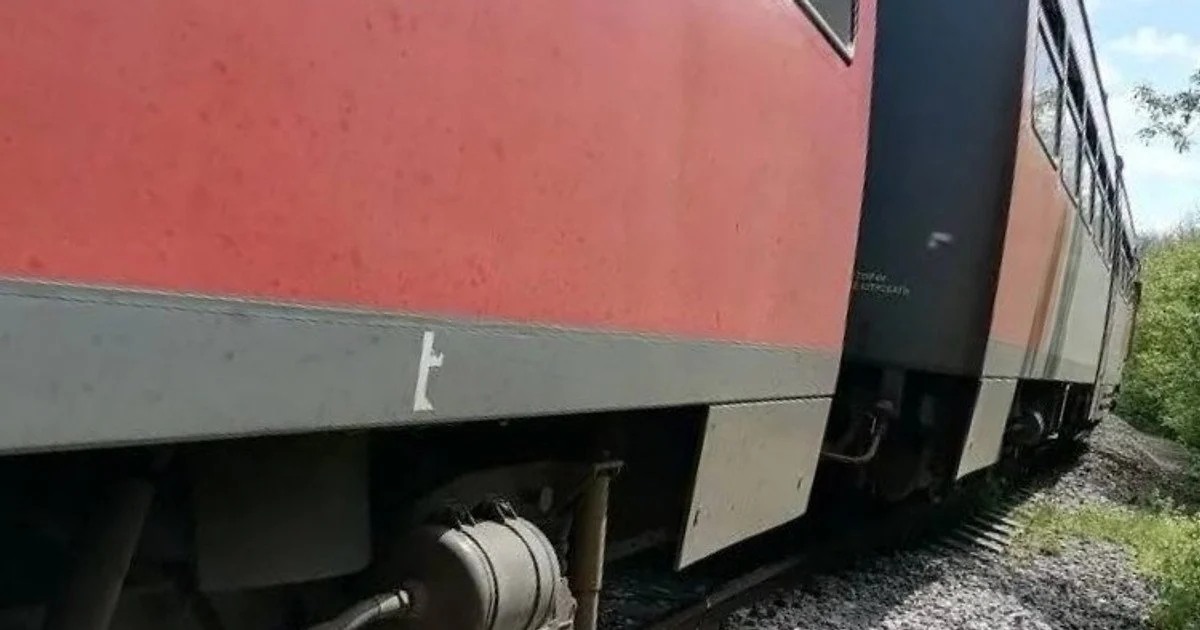 НП з потягом через бомбу НП з потягом через бомбу