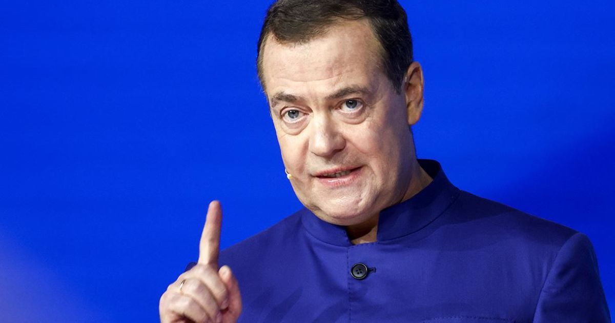 Дмитро Медведєв Дмитро Медведєв
