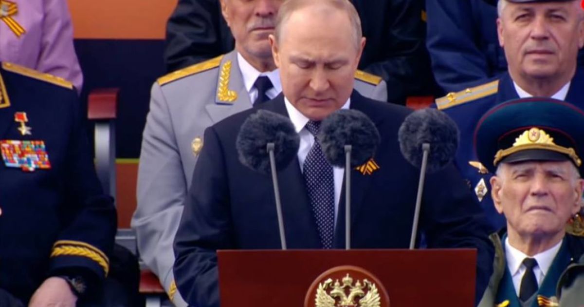 NYT розкрило принизливі деталі підготовки Кремля до 9 травня NYT розкрило принизливі деталі підготовки Кремля до 9 травня