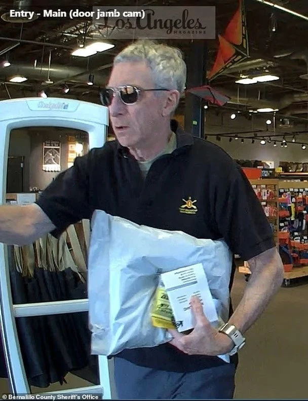 William Neal McCasland exited the store with an unknown package /Photo: Bernalillo County Sheriff's Office