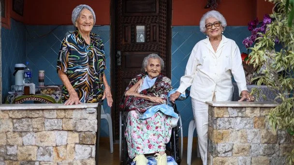 Sisters Zulina, Zoraide, and Levita / Photo: LongeviQuest