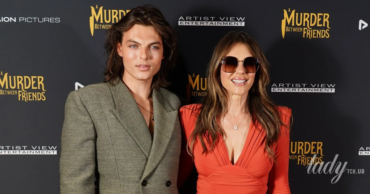 Elizabeth Hurley with her son