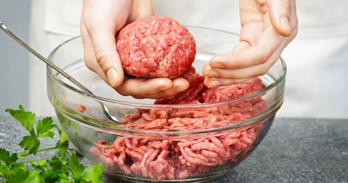 How to properly salt minced meat for cutlets How to properly salt minced meat for cutlets