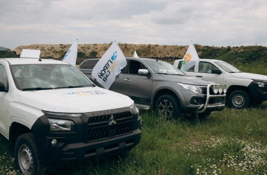 Автомобільна допомога для «Барракуди»: мобільні зенітні підрозділи забезпечені трьома пікапами.