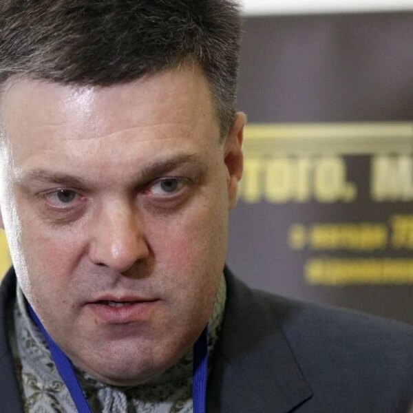 Нові подробиці та фото: Олег Тягнибок отримав поранення на передовій