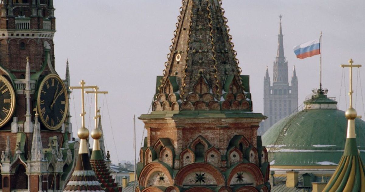 Кремль.