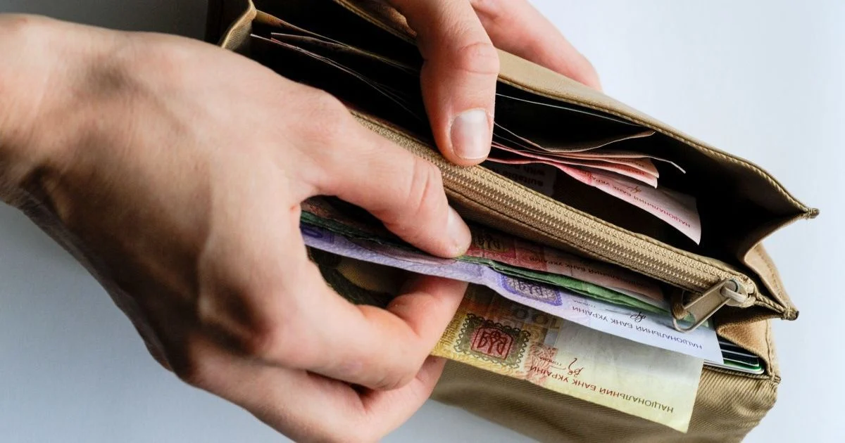 Верховна Рада схвалила підвищення заробітних плат — хто і коли зможе отримати вищі оклади в Україні