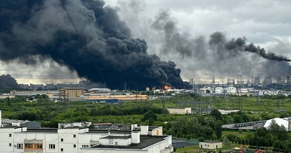 Атака на НПЗ у Москві 18 червня