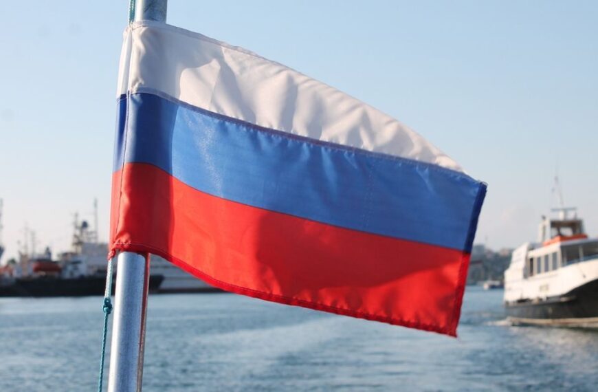 Україна отримала можливість захопити ключові порти після послаблення російської оборони, вважає експерт.