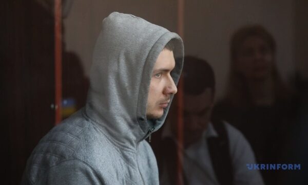 Столичний суд помістив під арешт підозрюваного у вбивстві підлітка на станції фунікулера.