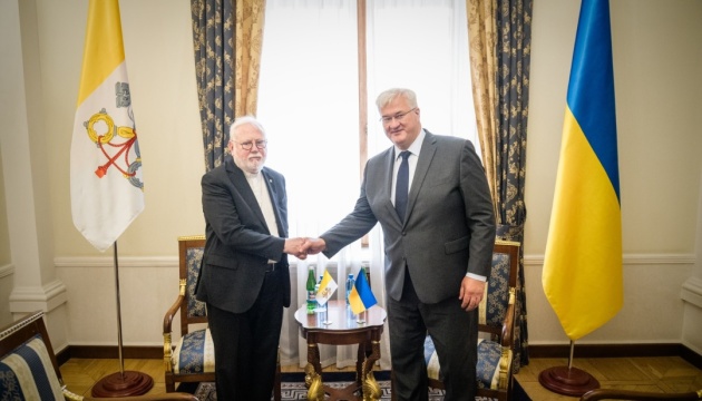 Повернення полонених і заручників із Росії: Сибіга зустрівся зі спецпосланцем Папи Лева XIV 