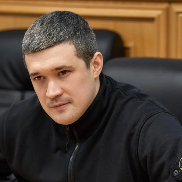 “Потрібно замінити обох”: Зеленський не міг терпіти “війну” між Федоровим та Сирським – інформація від ЗМІ