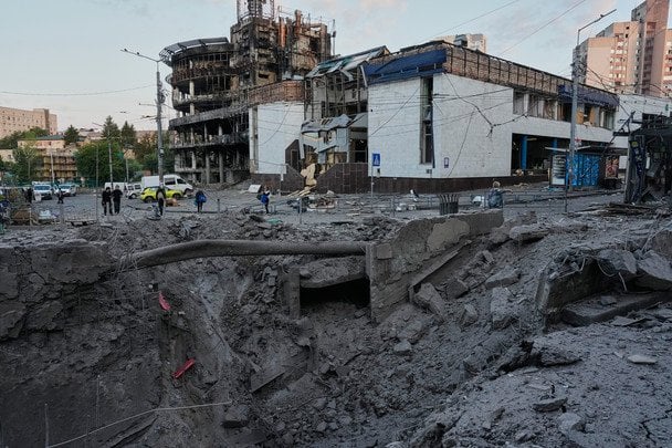 Наслідки обстрілу / © Associated Press