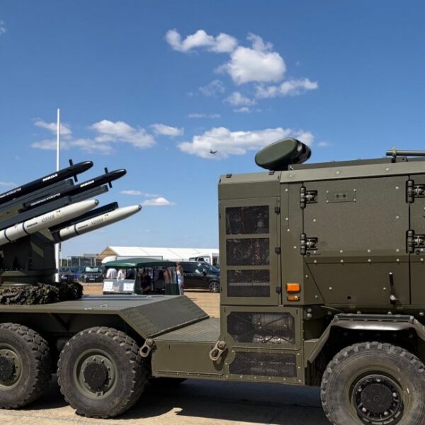 MBDA розробила CMI як наступника Raven для ЗСУ, який буде ефективним проти “Бандеролі” S8000, але його поява очікується не раніше, ніж через тривалий час.