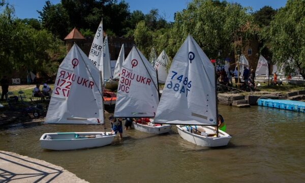 Всеукраїнські змагання з вітрильного спорту вперше відбулися на Одещині від початку війни.