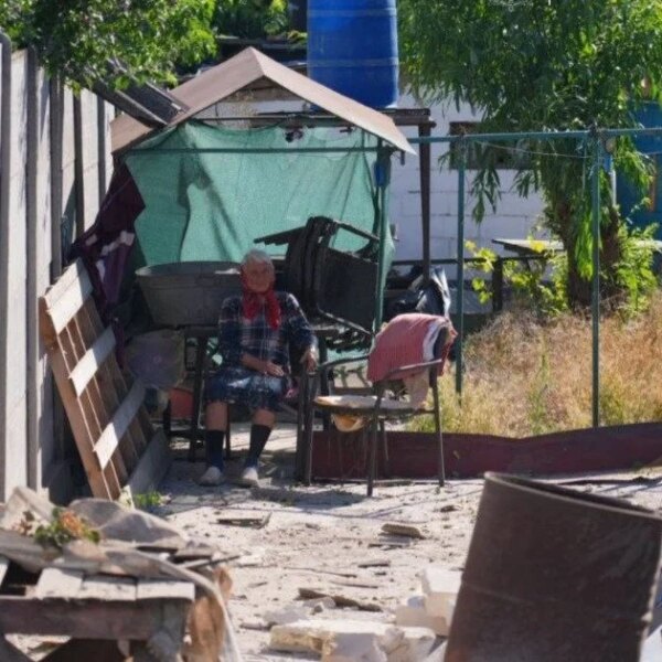 Російський удар по місту: серед постраждалих — чотирирічна дитина (фото)