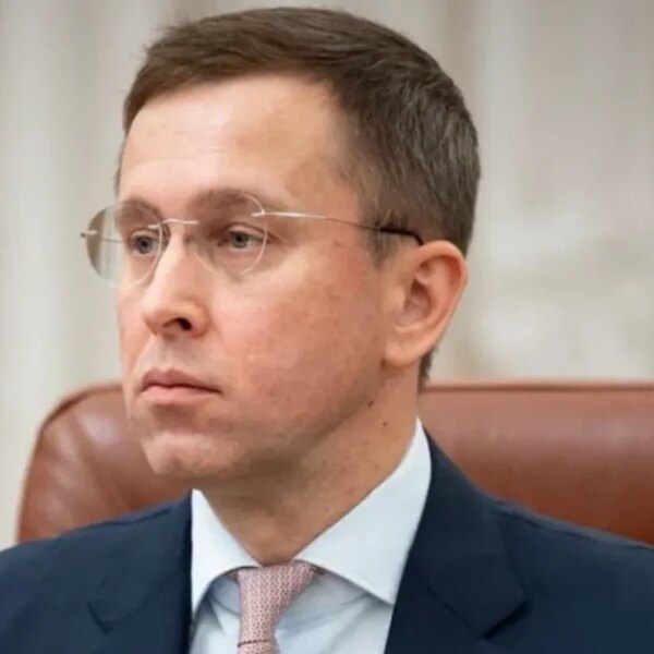 Екс-керівник ОСББ та “Укрнафти” готується стати прем’єр-міністром: Президент звернувся до парламенту з пропозицією.