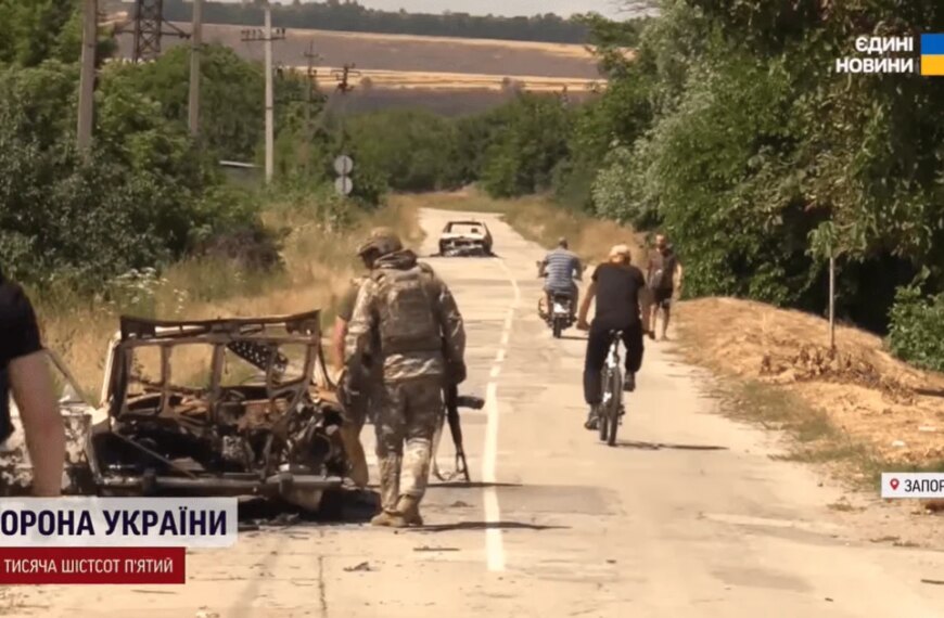 Спалені машини та сітки проти дронів: росіяни вистежують людей уздовж доріг — жахливі наслідки (фото, відео)