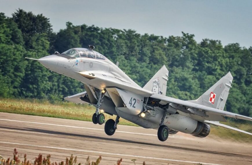Болгарія врешті-решт визнала, що їй потрібні польські МіГ-29 для запчастин, і, схоже,…