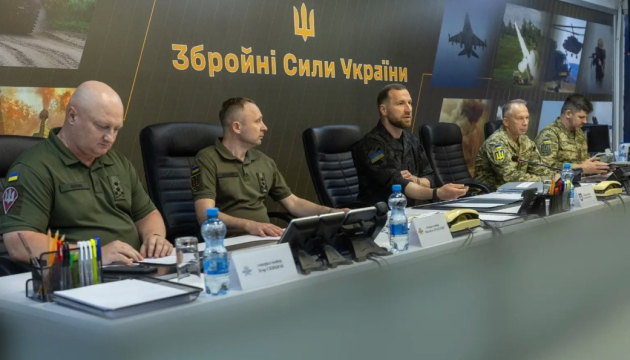 Хмара представив керівному складу Генштабу Драпатого і Скибюка